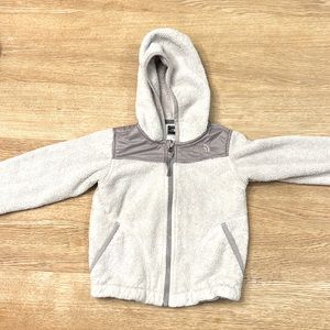 North Face Toddler 4T hooded fleece jacket. Like new, light gray.